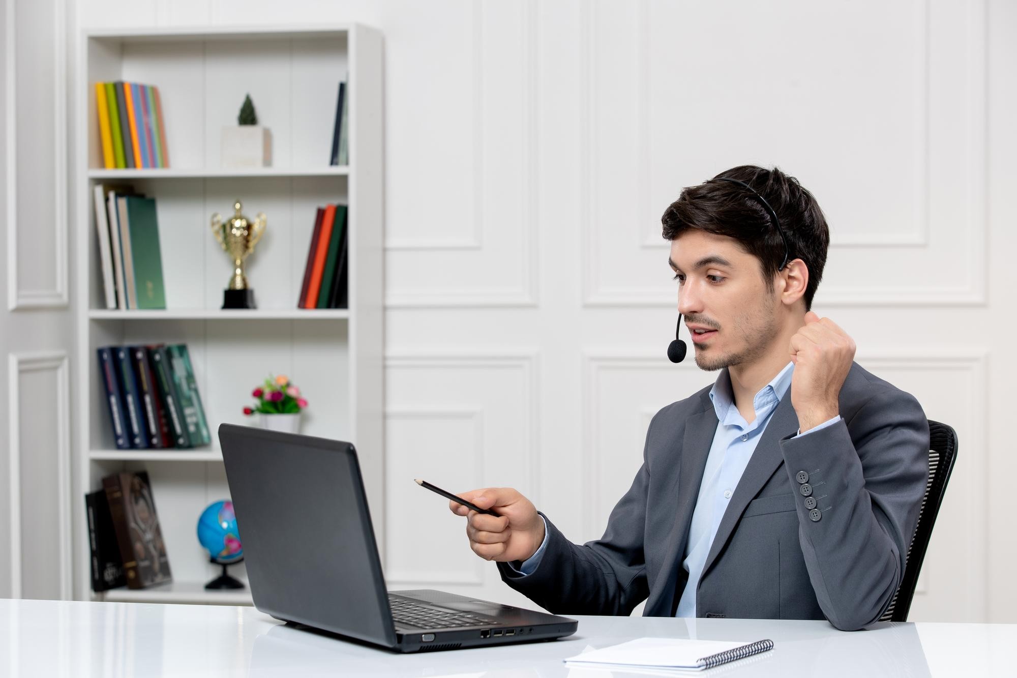Teleconsultation support for timely online healthcare guidance